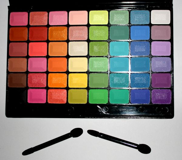 Paleta de sombras - 48 cores - Danni